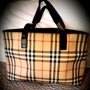 Burberry tote